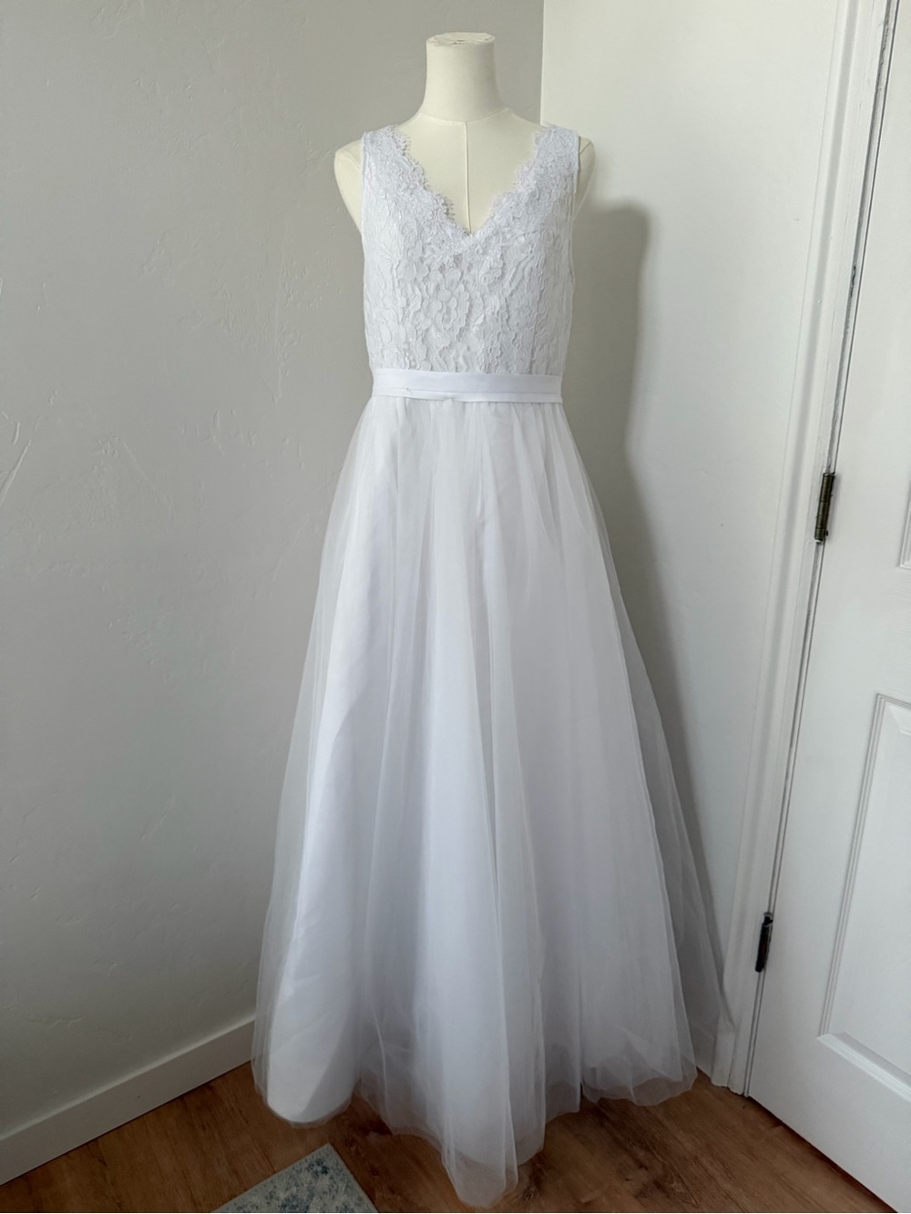 White Lace & Tulle Wedding Formal Dress